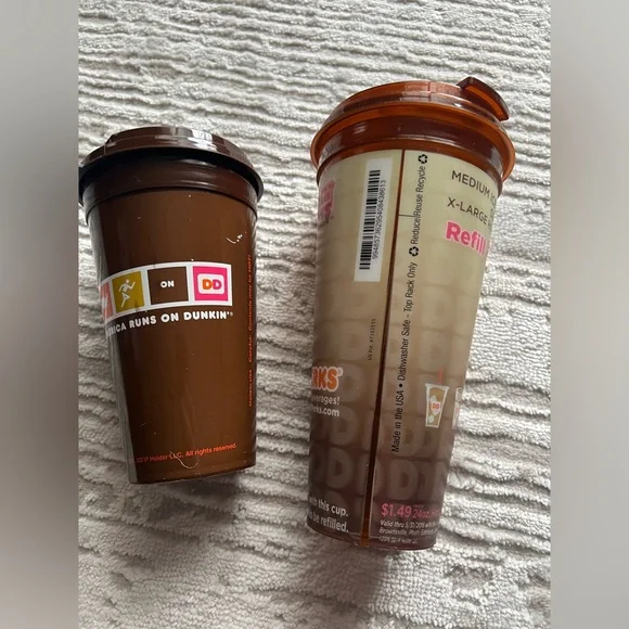 Dunkin Donuts collectable travel cups - Picture 3 of 6